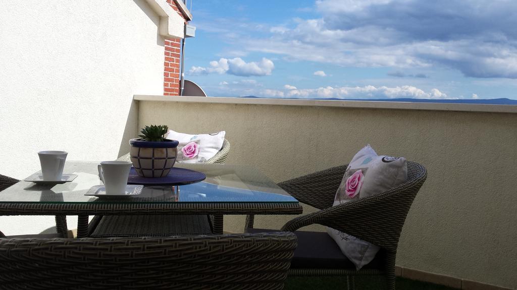 Benika Apartment Bol