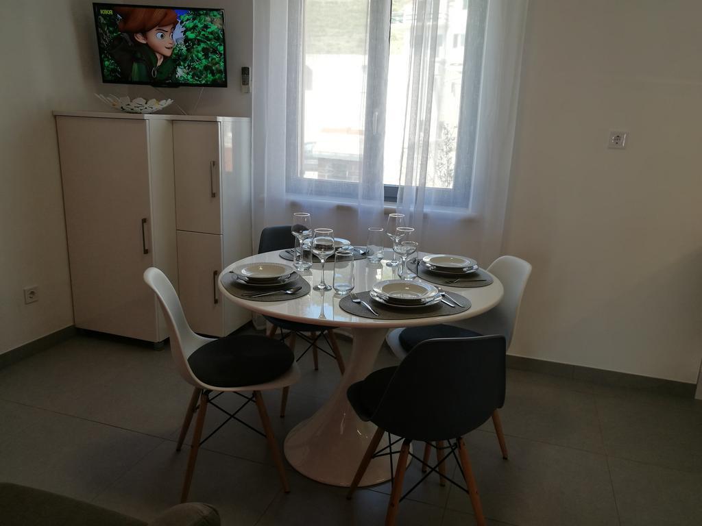 Apartment Benika *